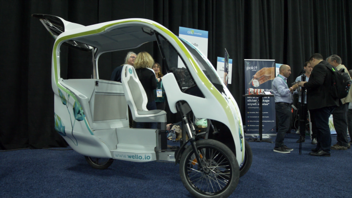Wello's eTrike is the adorable urban vehicle for your whole (small) family - Video