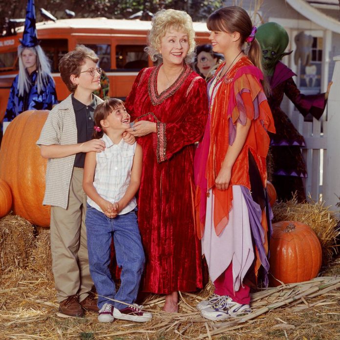 Checking in on the Cast of Halloweentown - E! Online
