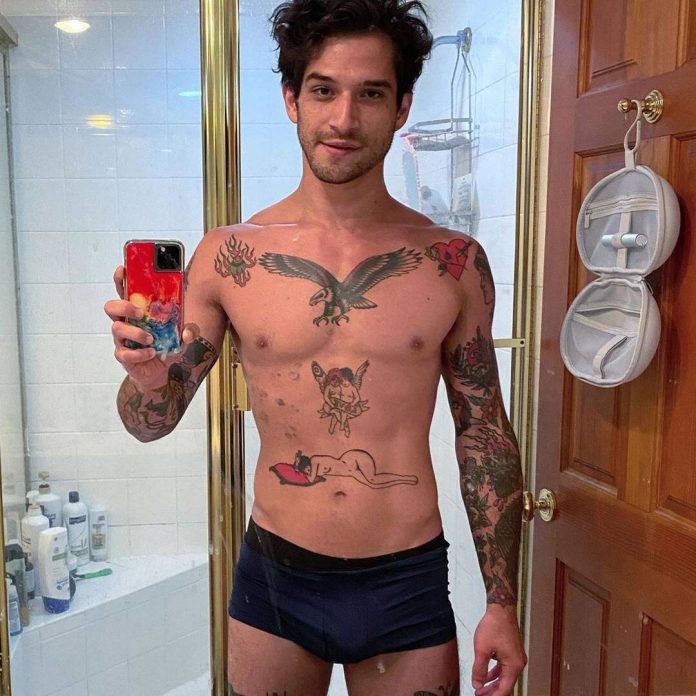 Tyler Posey Reveals Why He Loves Being Nude and More in NSFW Video - E! Online