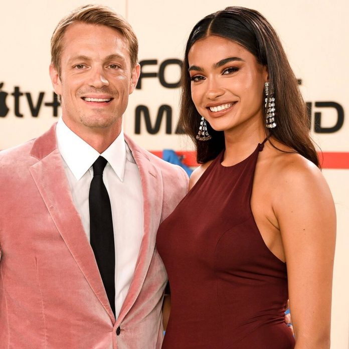 Joel Kinnaman and Victoria's Secret Model Kelly Gale Are Engaged - E! Online
