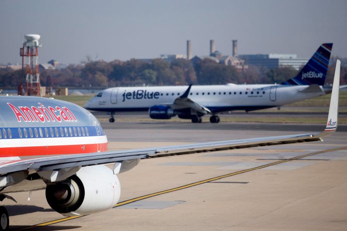 American, JetBlue start jointly selling tickets under new partnership