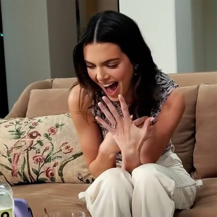 Kendall Jenner Pranks Family by Pretending She's Engaged - E! Online