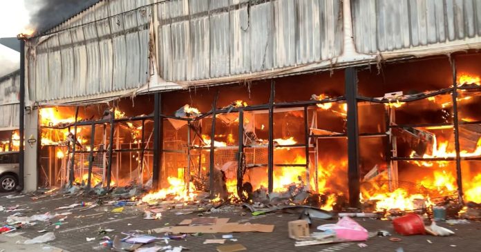 South African crowds riot overnight, defying calls for end to violence