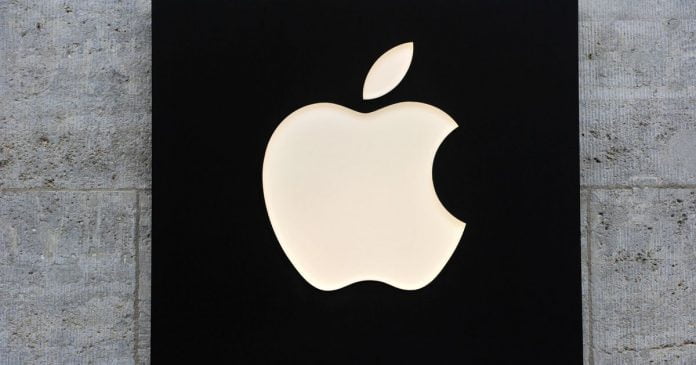Apple audit finds fewer supplier problems, touts green successes