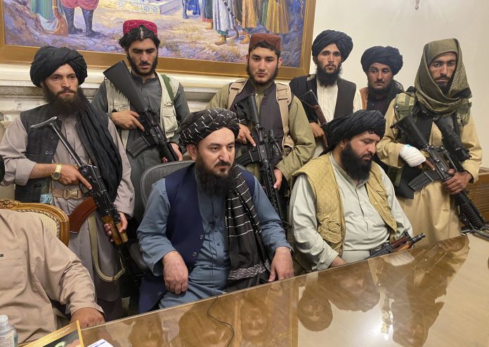 Taliban seize presidential palace in Kabul as Western diplomats flee