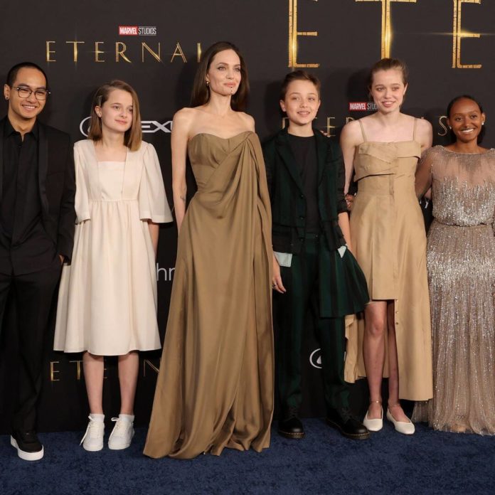 Angelina Jolie's Daughter Recreates Her 2014 Oscars Look at Premiere