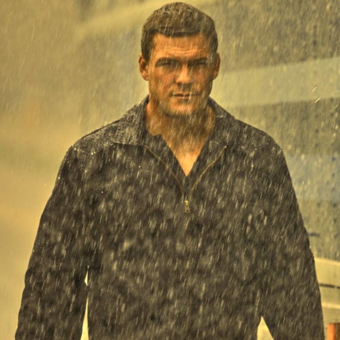 Alan Ritchson Throws Punches in New Trailer for Reacher