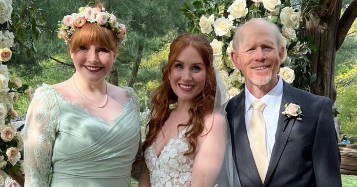 Bryce Dallas Howard Celebrates Sister’s Central Park Wedding