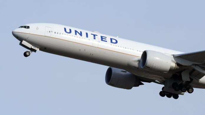 United Airlines, pilots union reach contract agreement