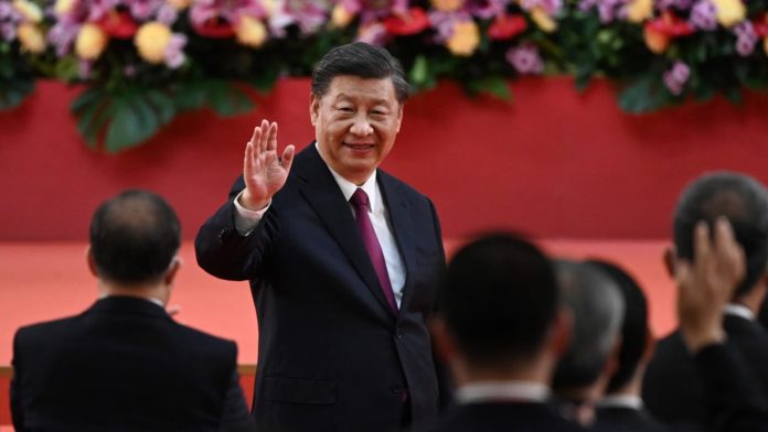 China's Xi faces major economic challenges, says investor David Roche