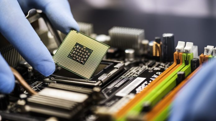 Senate advances semiconductor bill to compete with China