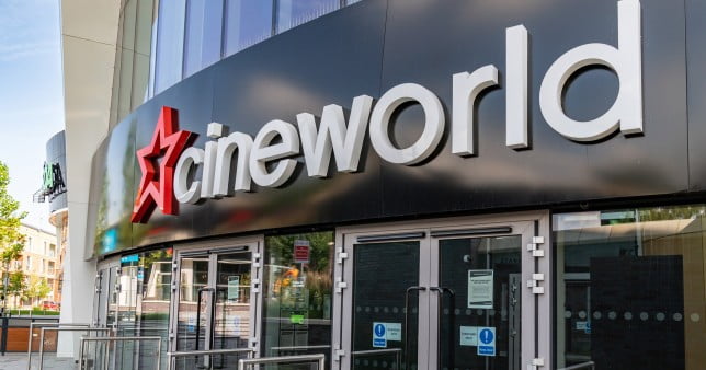 Cineworld on verge of collapse planning to file for bankruptcy in the UK and US