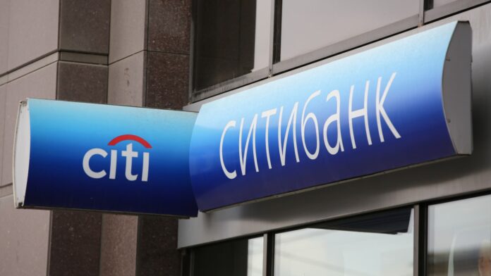 Citigroup says it will close Russian consumer business
