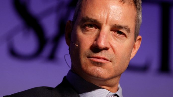Hedge fund manager Dan Loeb buys a new stake in Disney and pushes for ESPN spinoff