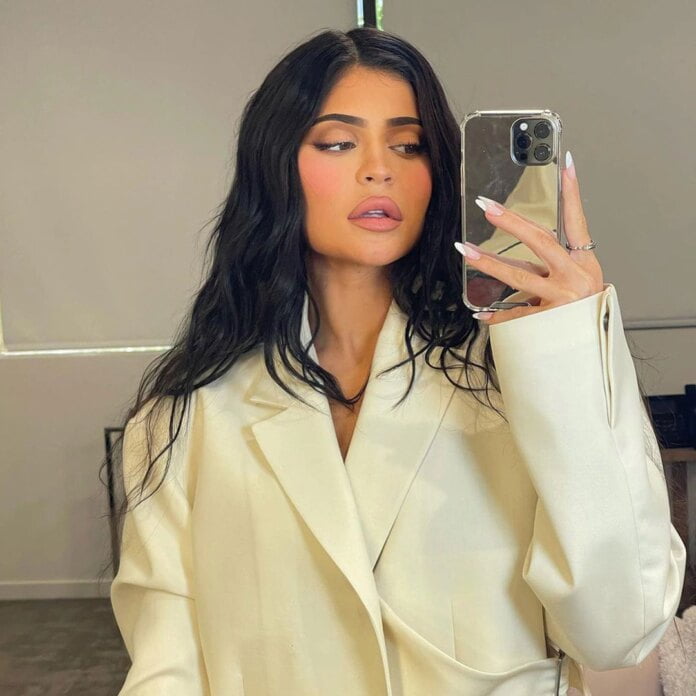 Kylie Jenner Posts Candid Video Getting Breast Milk on Her Shirt - E! Online