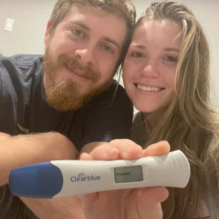 Counting On’s Joy-Anna Duggar Is Pregnant With Baby No. 3 - E! Online