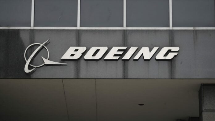 Saudi sovereign wealth fund reportedly near $35 billion deal for Boeing jets