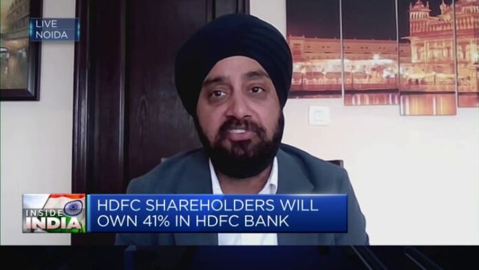 HDFC Bank is 'absolutely' a buy, says wealth management firm